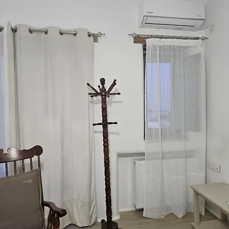 Maison Orfeas Naousa